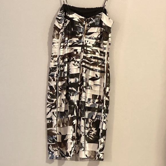 JS Collections Cocktail Sheath Dress w Matching Shawl - Picture 2 of 14